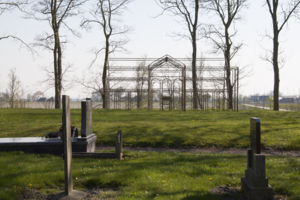 in Wierhuizen staat de begraafplaats van stichting Oude Groninger Kerken