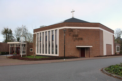 Vredekerk is ook een gereformeerde kerk in Loppersum